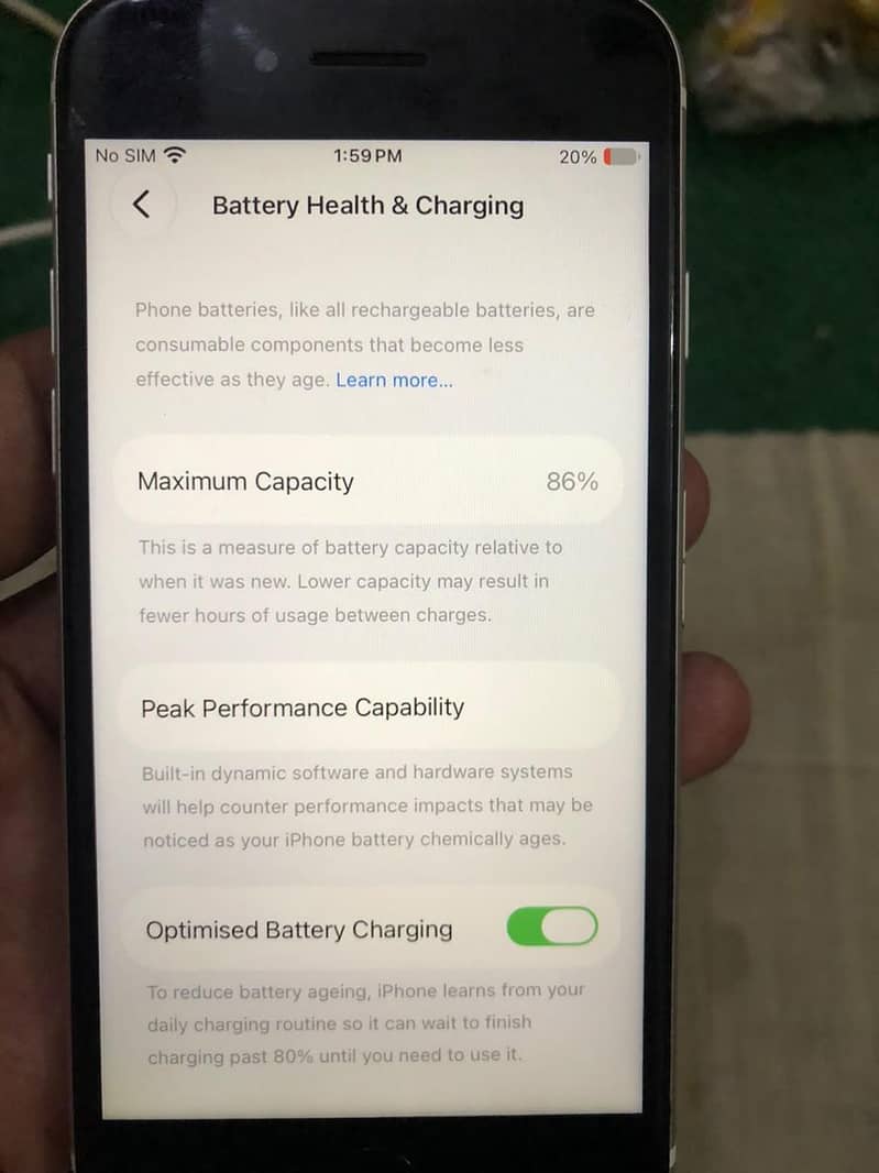 Apple iPhone SE 6