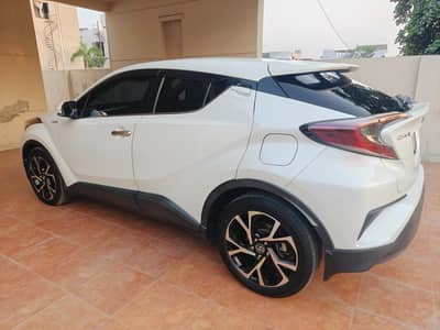 Toyota C-HR 2018 G-LED 18/24 1st Hand Family Non Accidental Imported