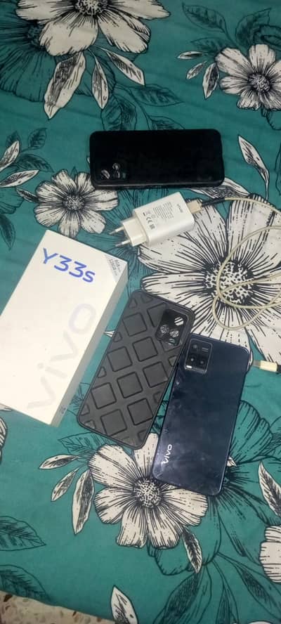 Vivo Y33s