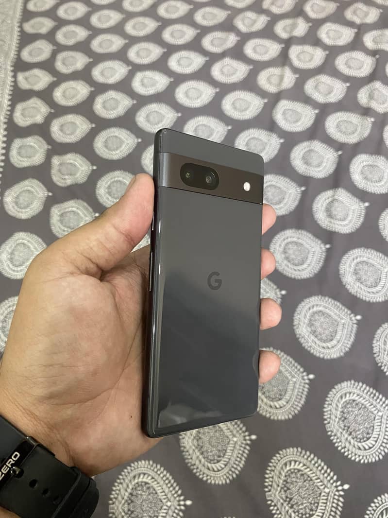 Google Pixel 7a 1