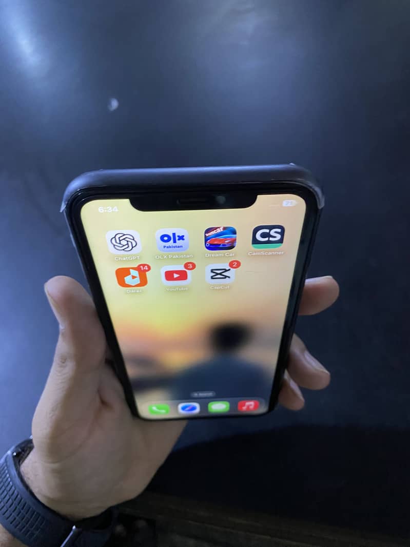 Apple iPhone 11 1