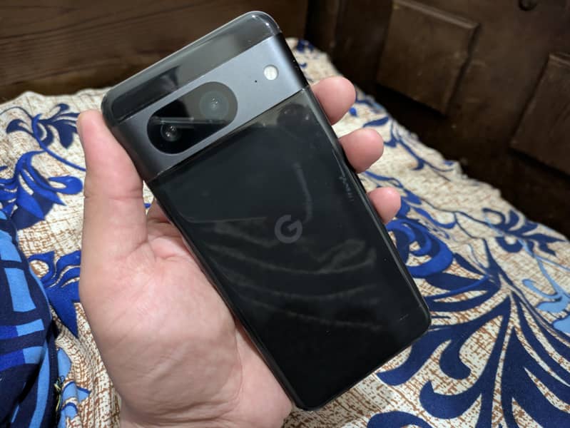 Google Pixel 8 1