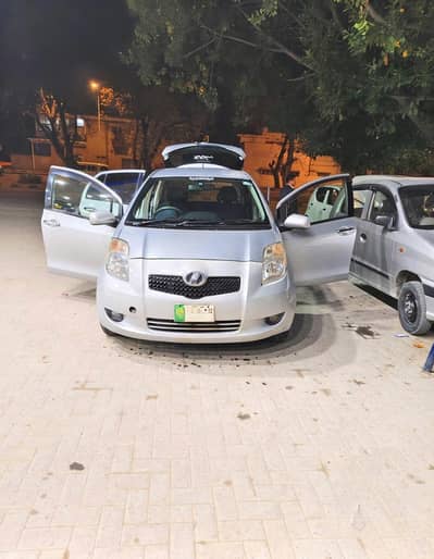 Toyota Vitz 2007