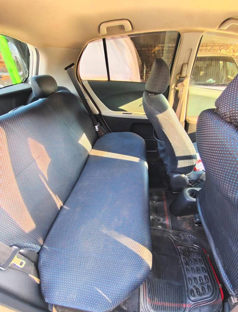 Toyota Vitz 2007 6