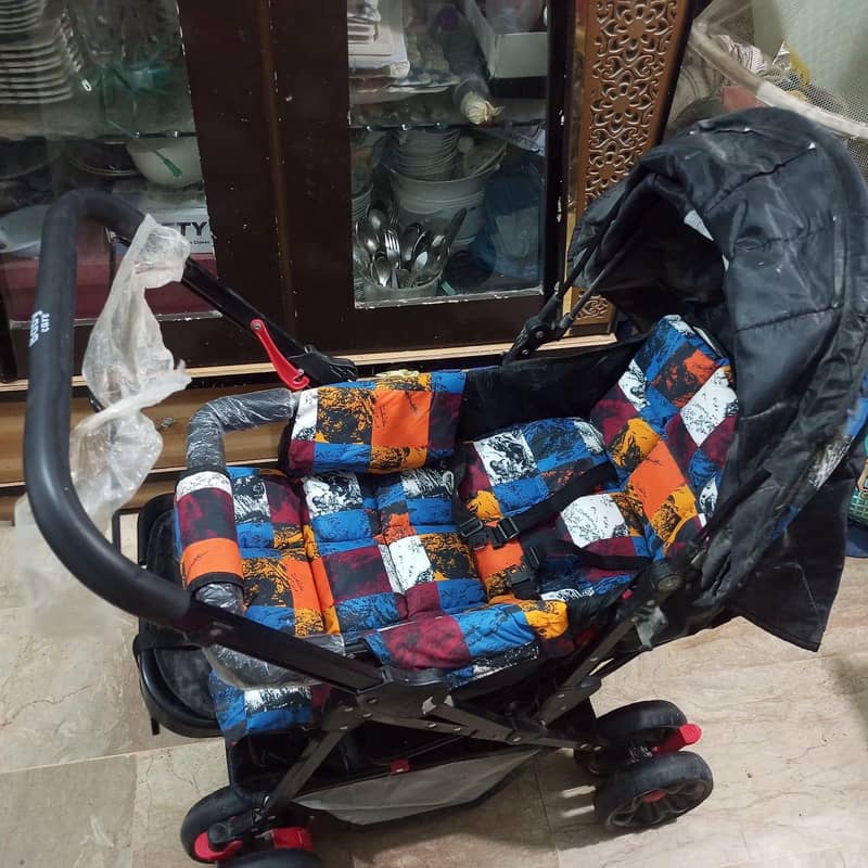 almort new pram 3