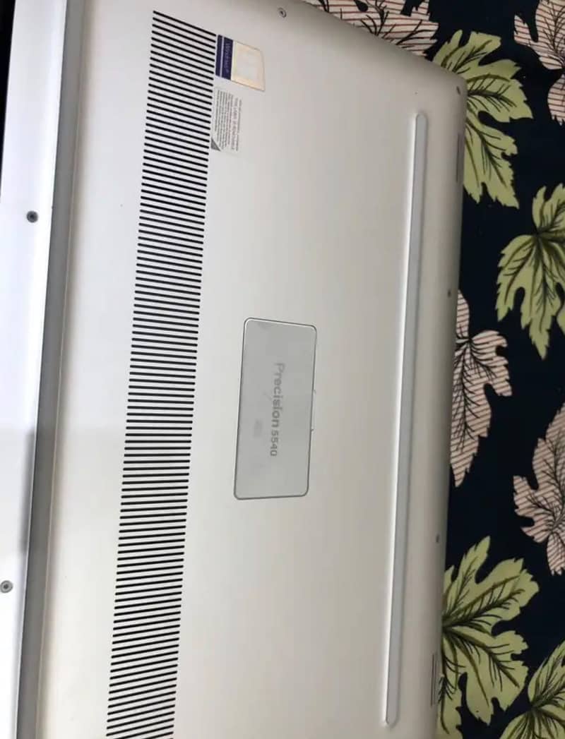 Dell precision 5540 core i9 4