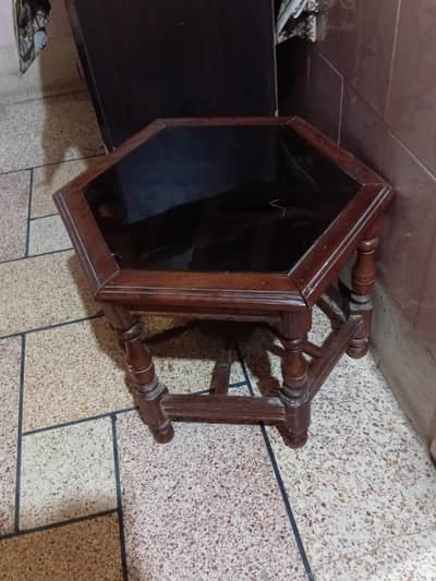 3 table set for sale 2 without glass and 1 with glass achi lakri ka ha