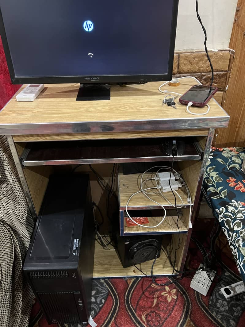 HP Z440 workstation 1