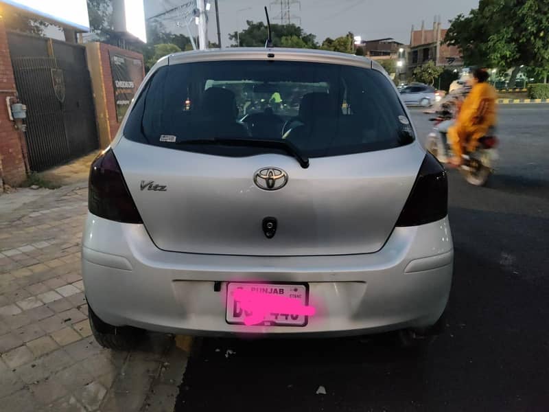 Toyota Vitz 2008 1