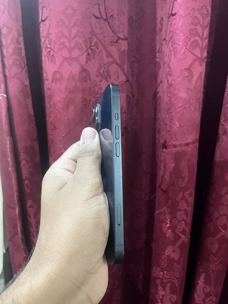 Apple iPhone 13 SIMLOCKED CLEAN STATUS 4