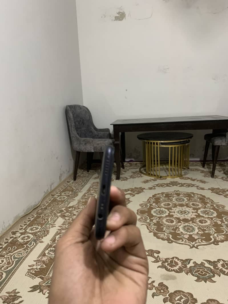 OPPO A1k 4
