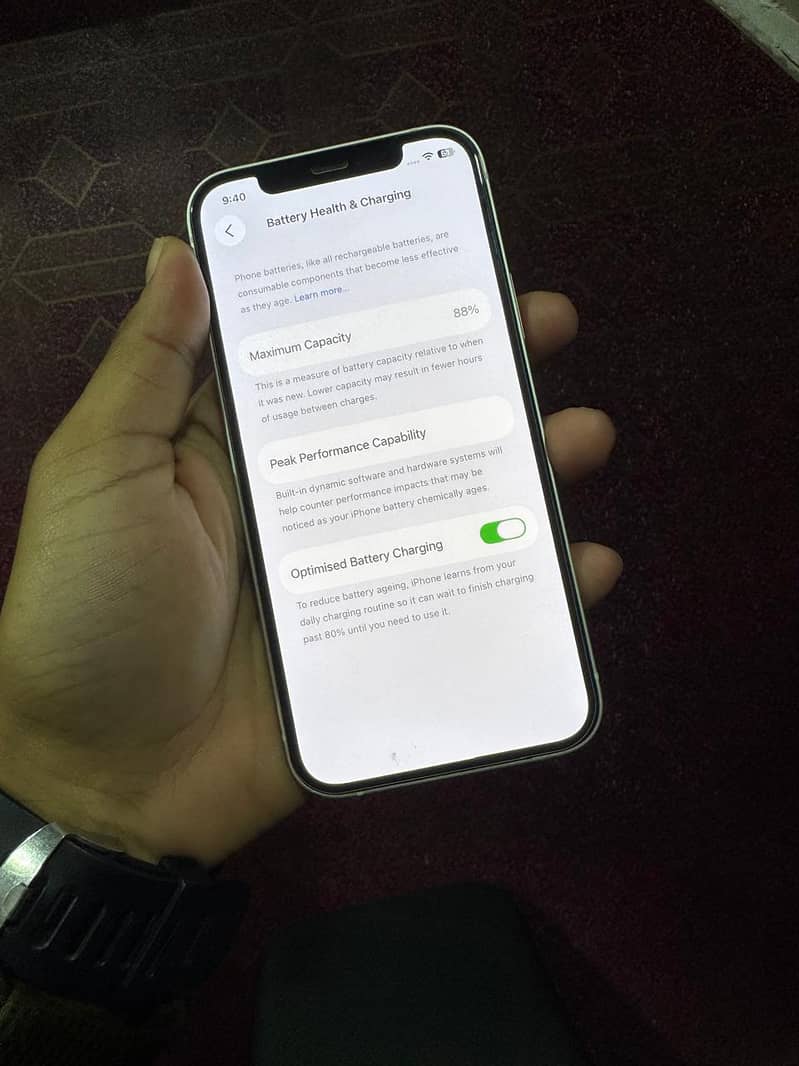 Apple iPhone 12 2