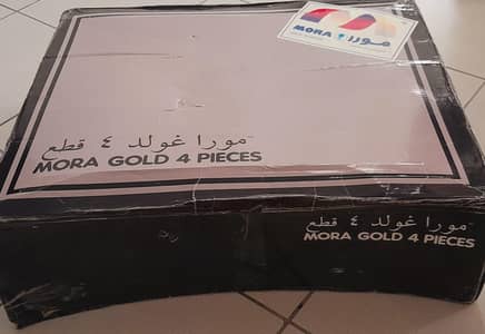 Mora Gold 4 pc- original made in Spain, kind size blanket set