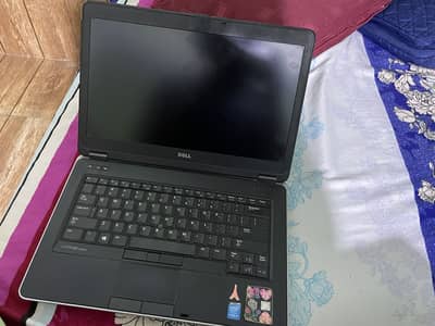 Dell latitude e6440 core i5 4th gen 8gb ram 128gb ssd