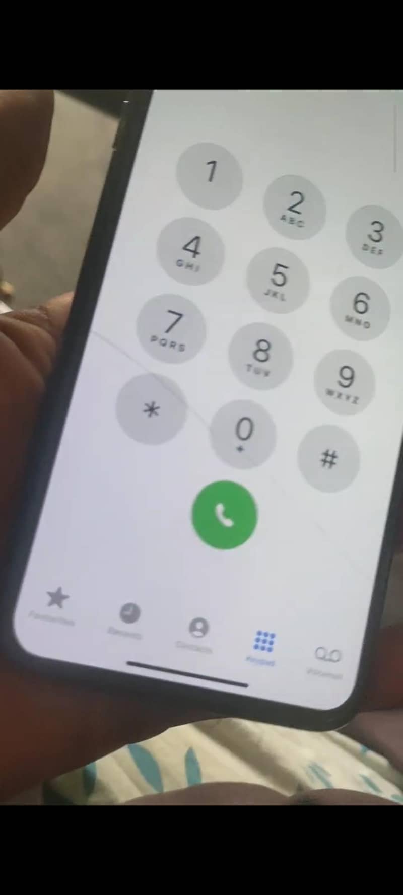 Apple iPhone XS Max 4