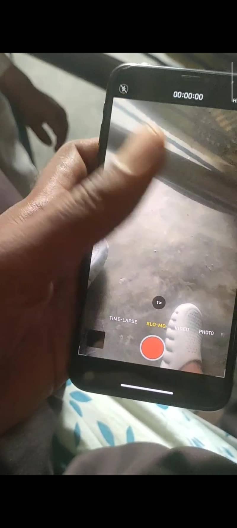 Apple iPhone XS Max 7