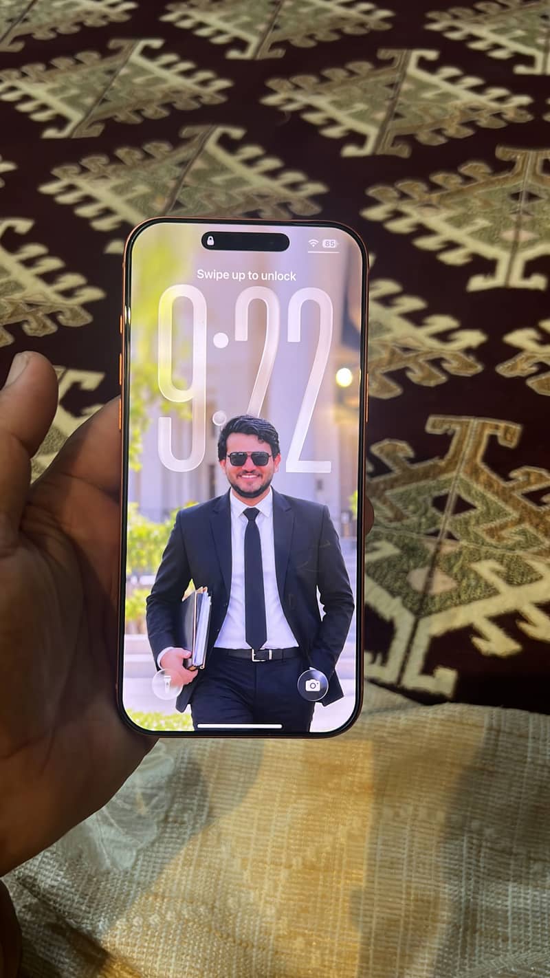 Apple iPhone 17 Pro Max 1