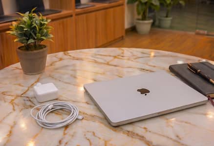 MacBook Air 13-inch M5 16GB RAM 512GB SSD Apple Warranty