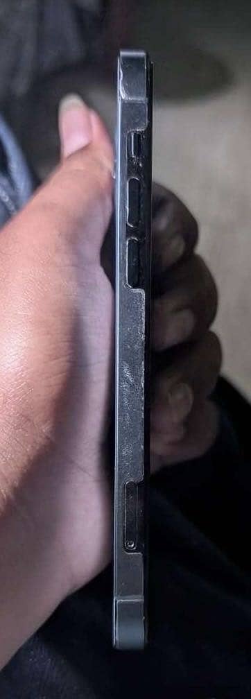 Apple iPhone 12 Pro Max 2