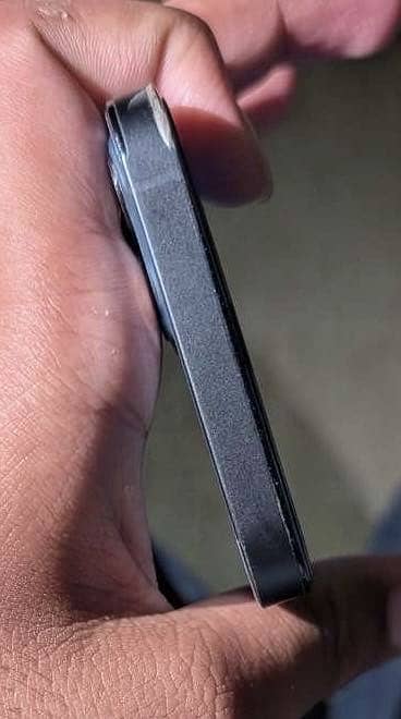 Apple iPhone 12 Pro Max 3