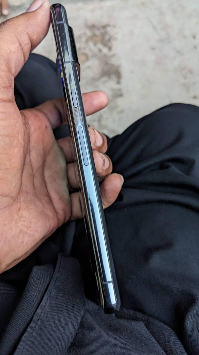 Google Pixel 7 Pro 8