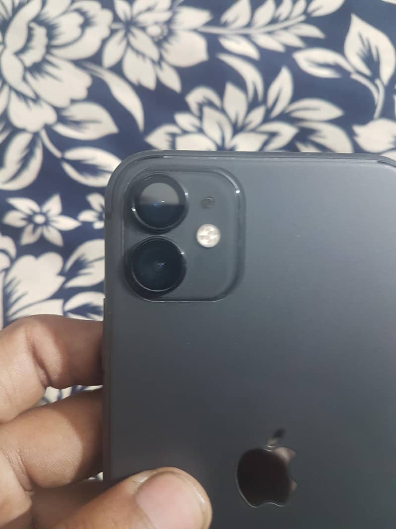 Apple iPhone 11 2
