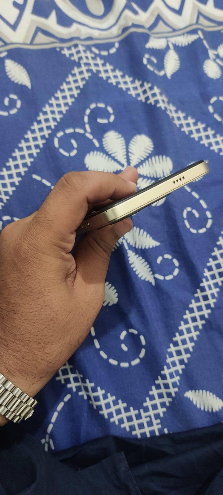 Tecno Spark 20C 3