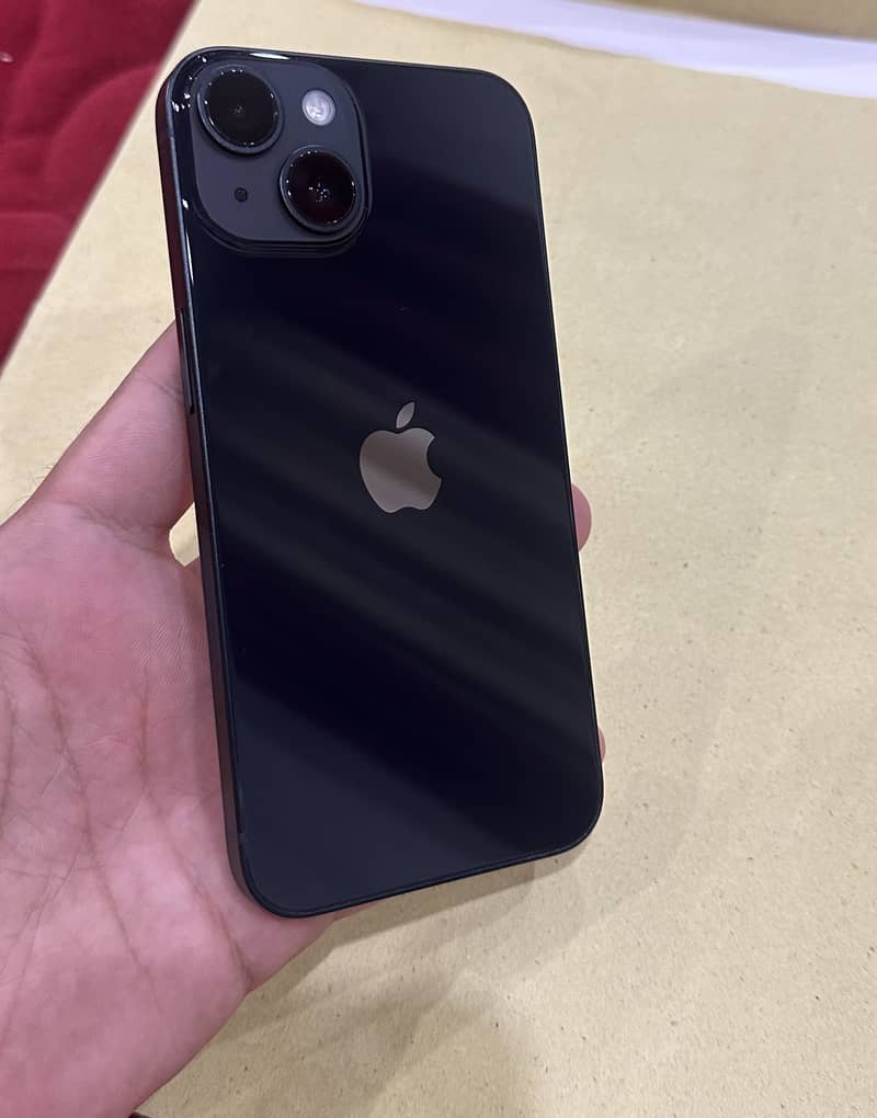 Apple iPhone 14 0