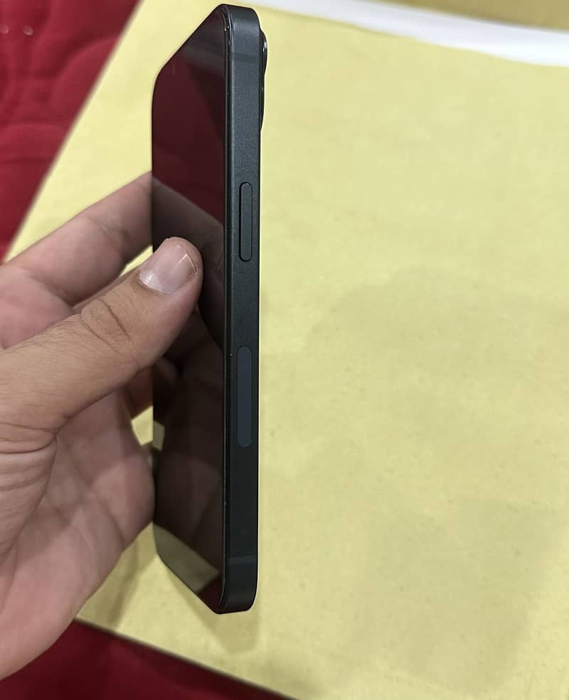 Apple iPhone 14 1