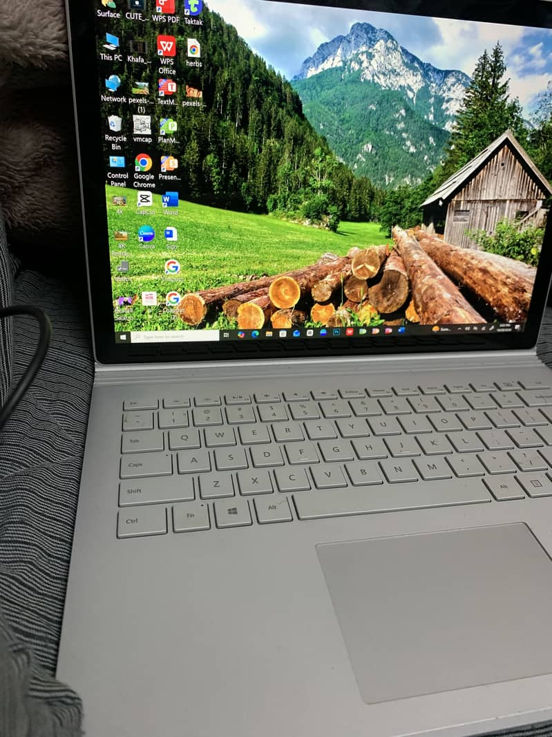 microsoft surface book , touch screen condition new 2