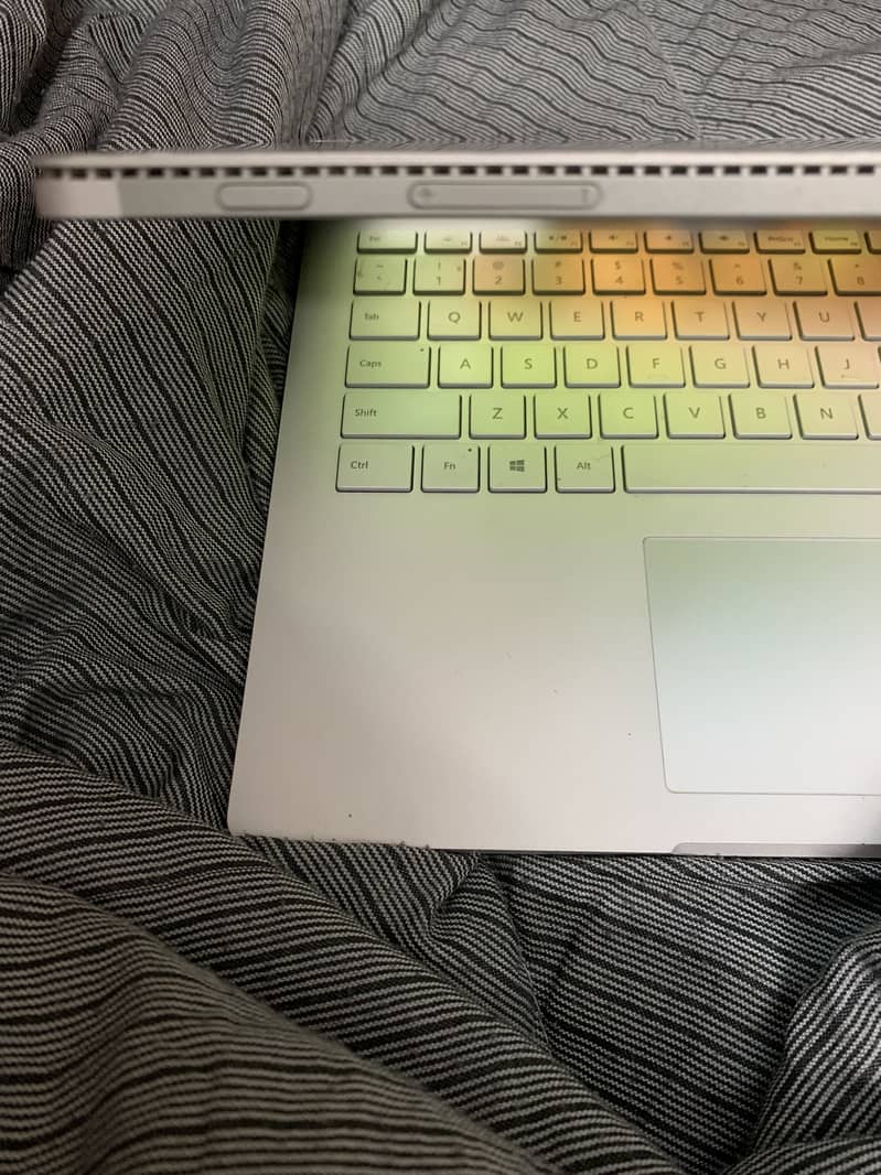 microsoft surface book , touch screen condition new 10