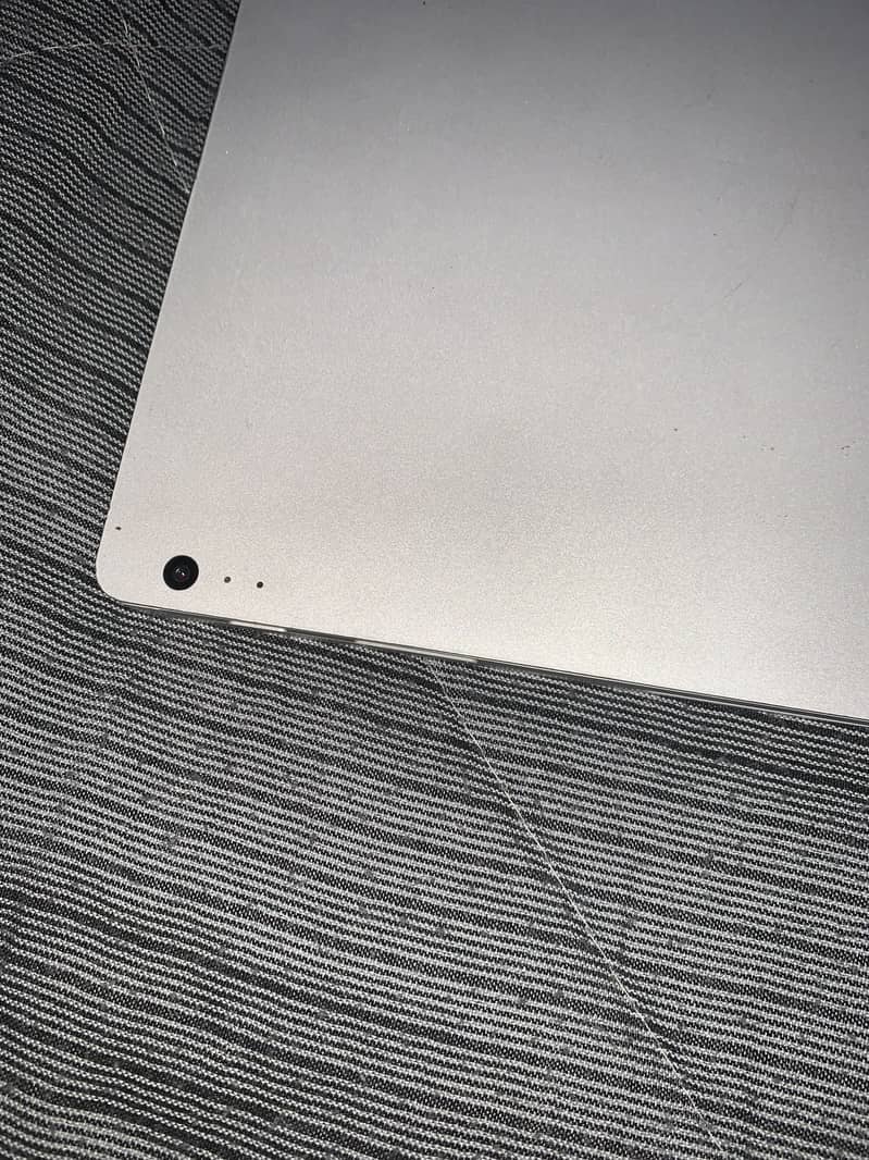 microsoft surface book , touch screen condition new 14