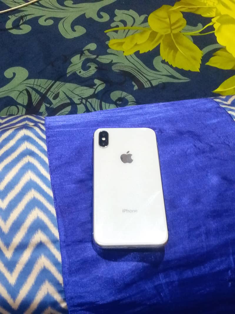 Apple iPhone X 1