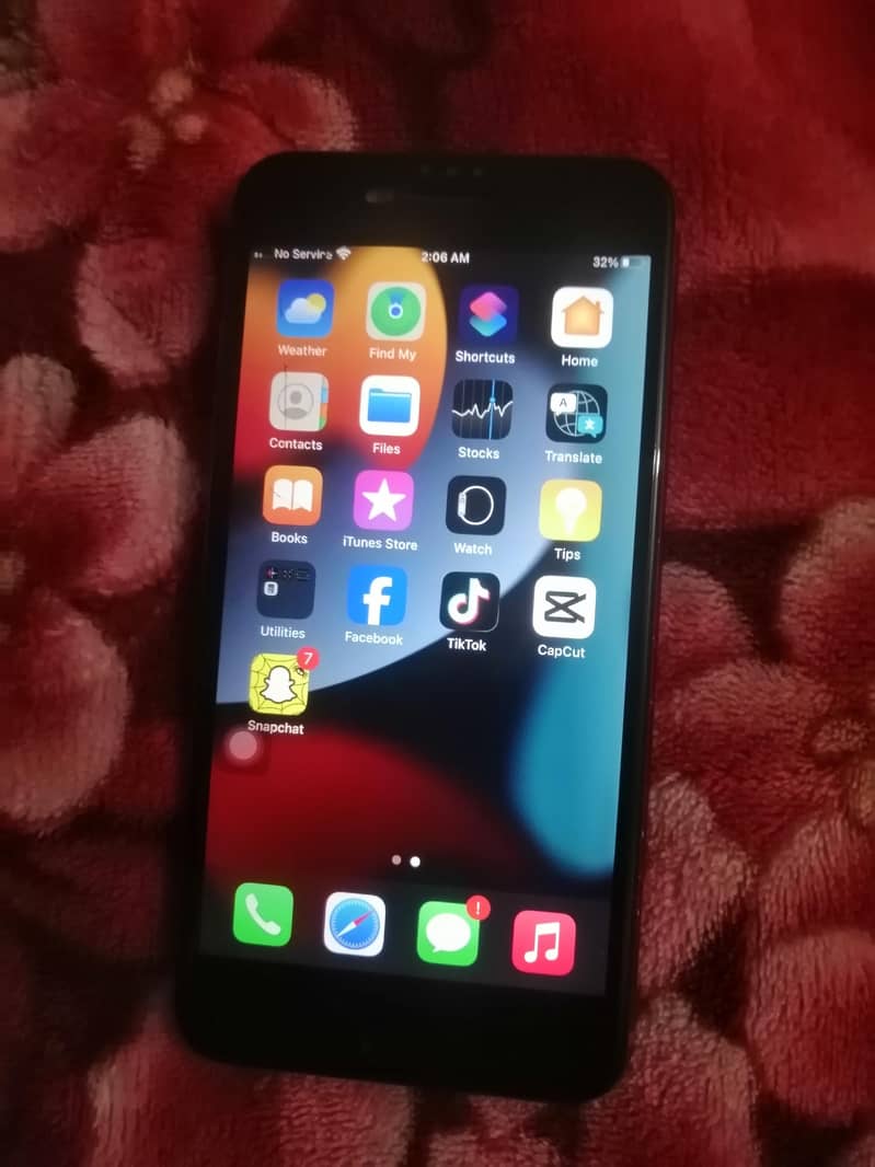Apple iPhone 7 Plus 3