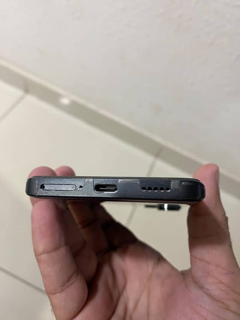Xiaomi Redmi Note 13 Pro Plus 3