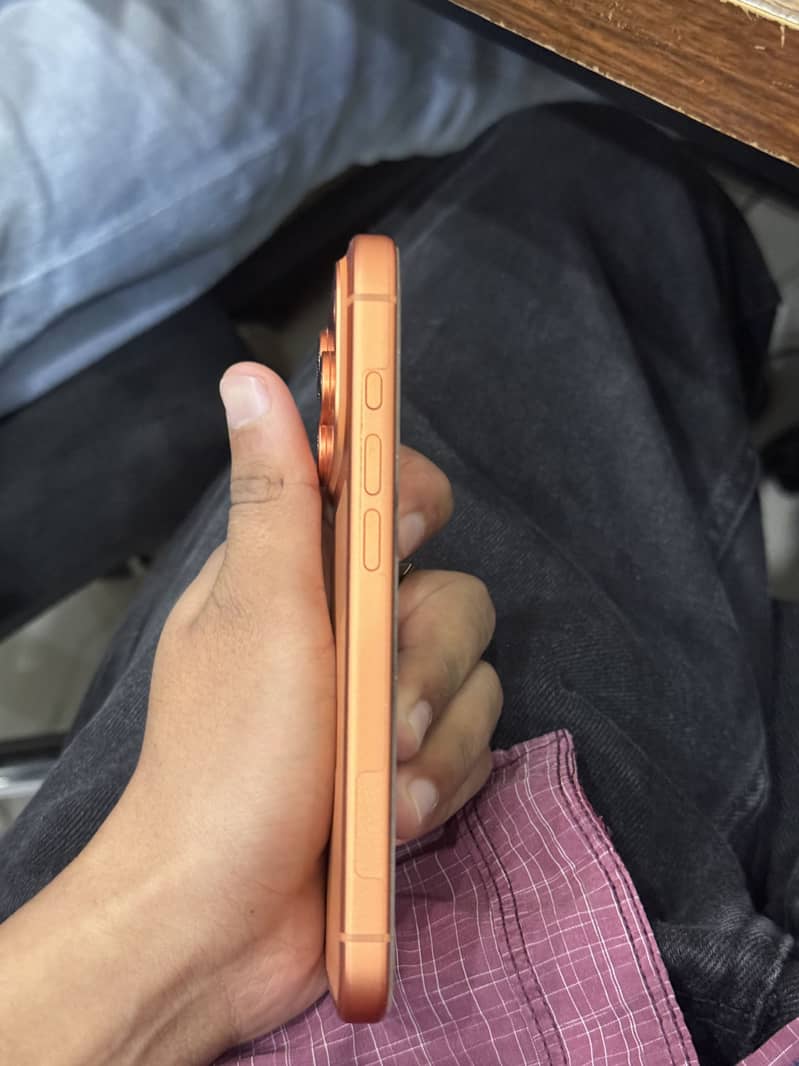 Apple iPhone 17 Pro 2