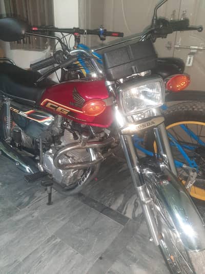 Honda 125 self start
