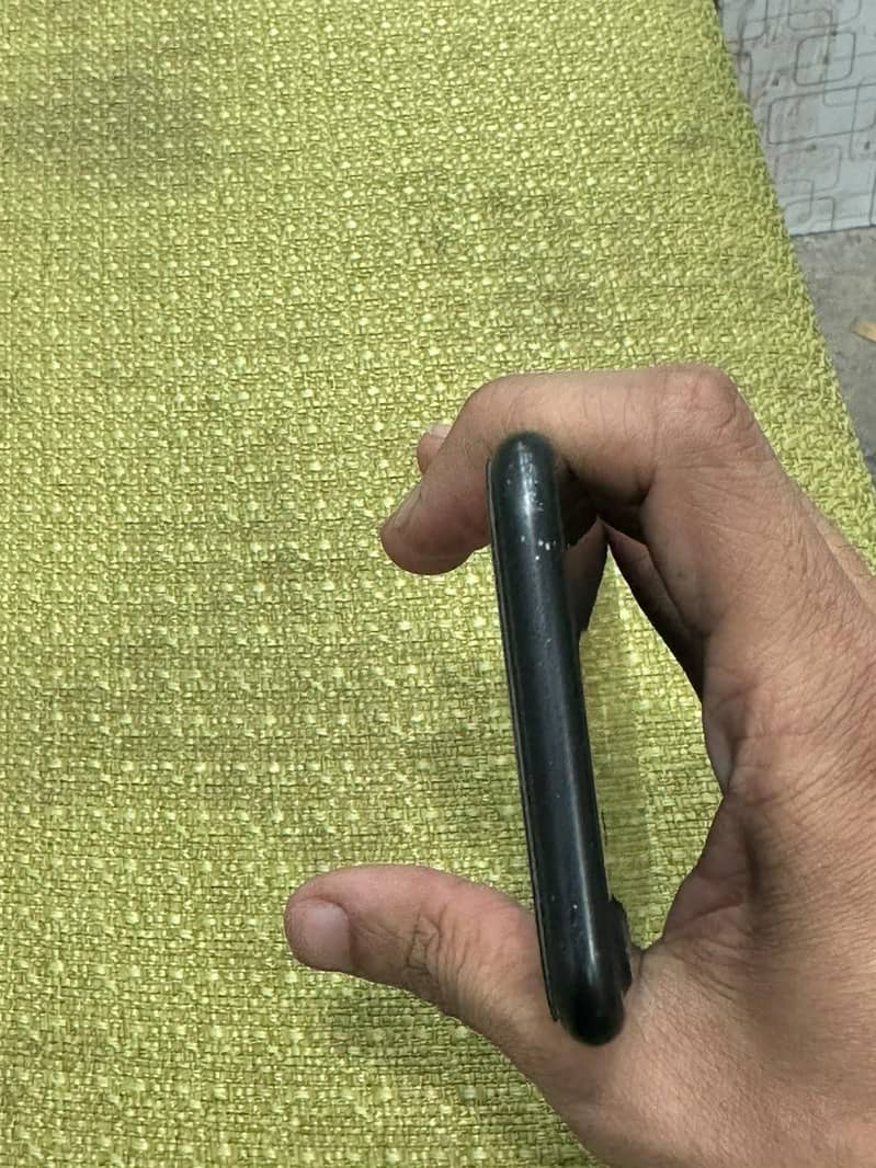 Apple iPhone 7 32gb 4