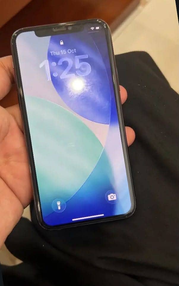 Apple iPhone 11 Pro 3