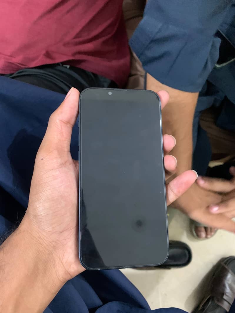Apple iPhone 13 jv 6