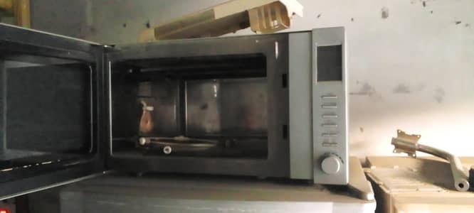 Dawlance Oven – Used, Good Condition
