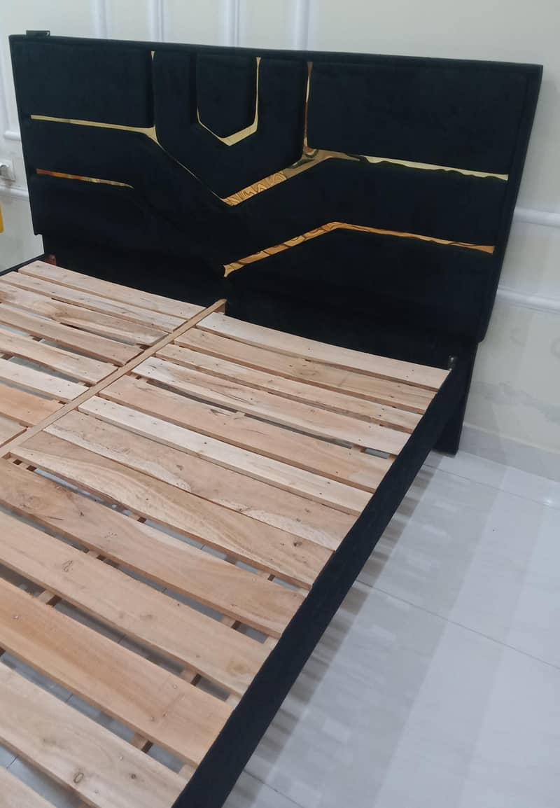 King Size Double Bed 9