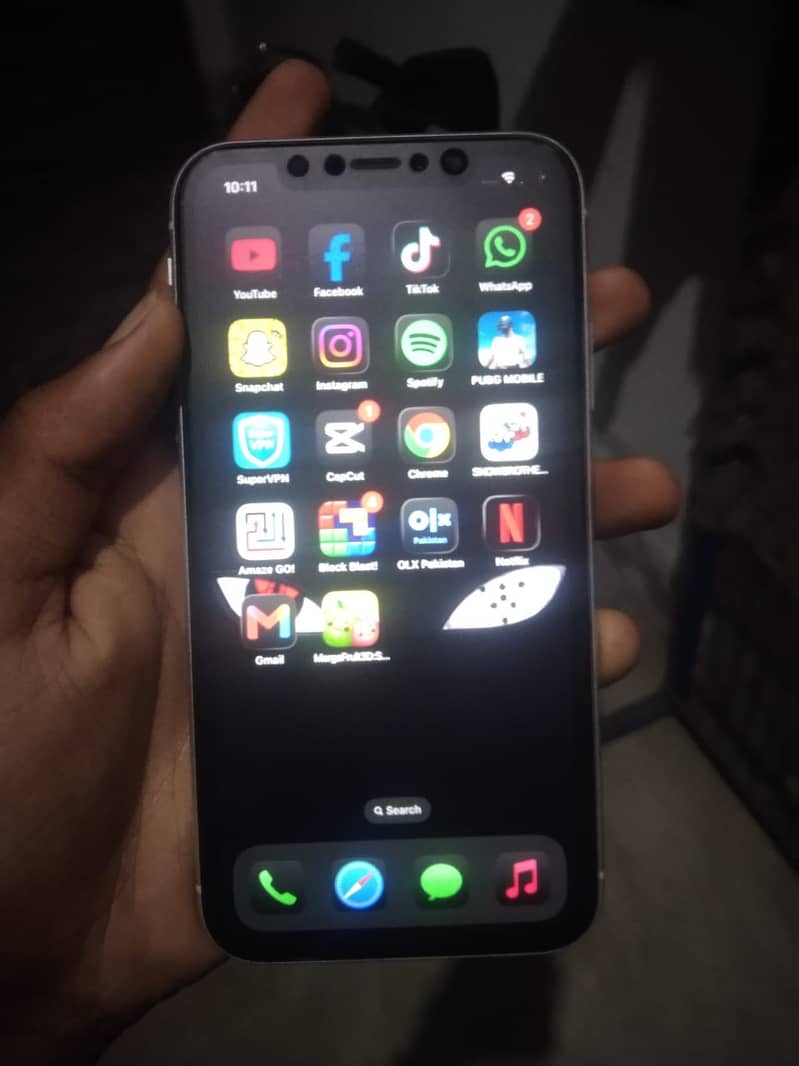 Apple iPhone XR 0