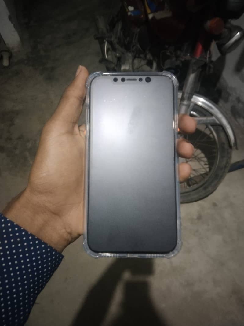 Apple iPhone XR 2