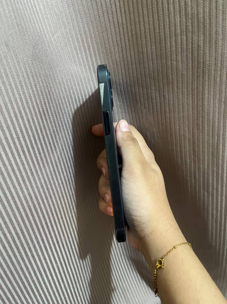 iPhone 12 pro 2