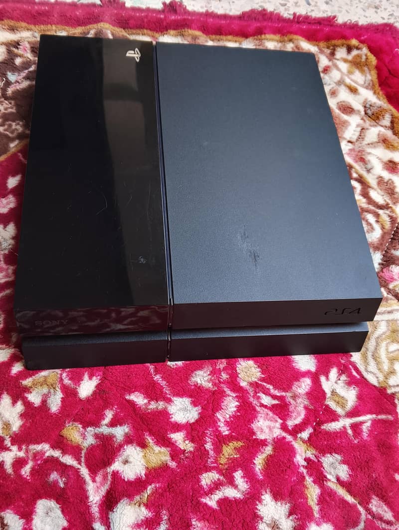 Ps4 Jailbreak 1tb with 1 controller 8