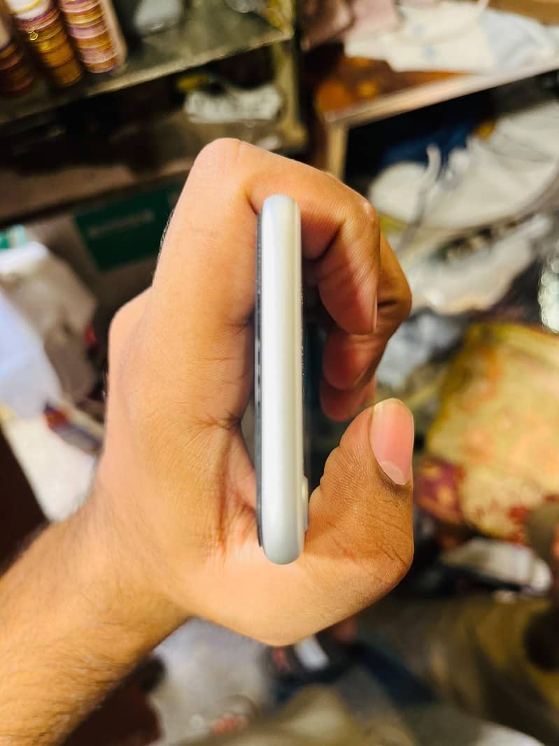 Apple iPhone SE 5