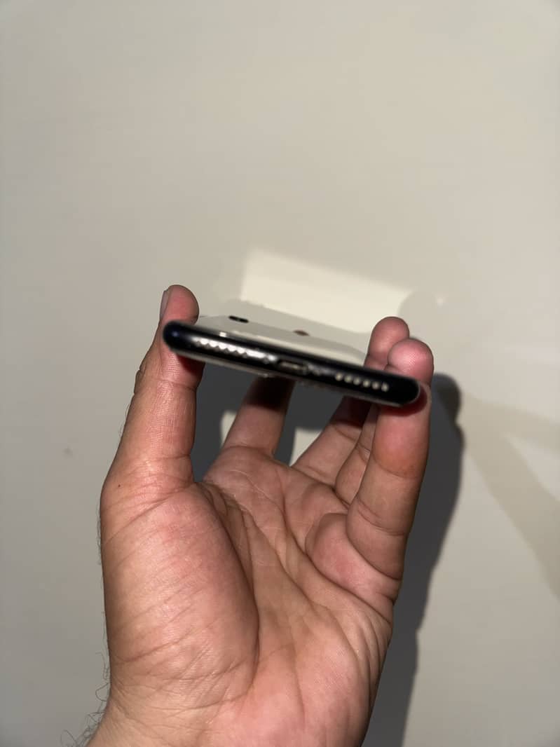 Apple iPhone SE 0