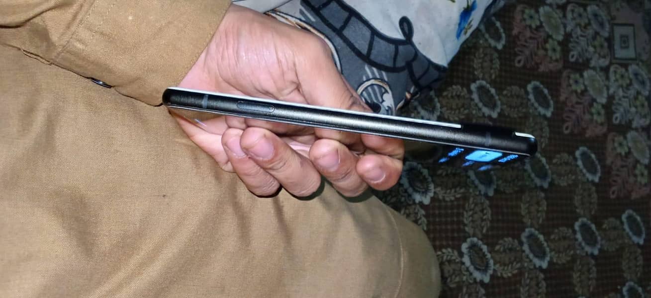 Google Pixel 6 3