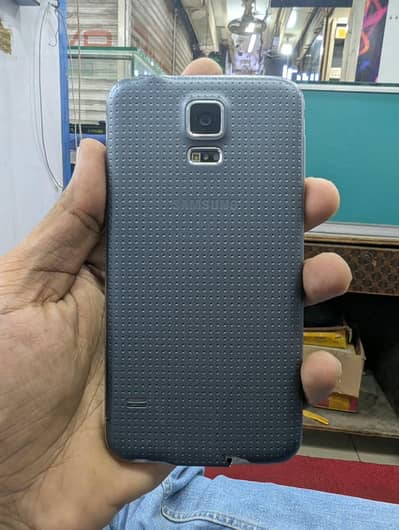 Samsung S5 2gb 16gb sim time 4 month